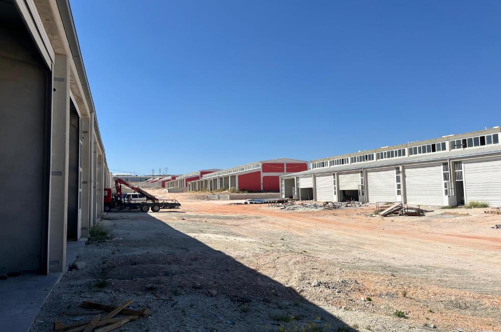 CENTURY21 VİZYON'DAN ESSAN SANAYİ SİTESİNDE SATILIK DÜKKAN