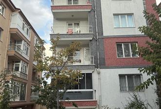 CENTURY21 PLUS'DAN GÜVENEVLER MAH.EŞYALI KİRALIK 2+1