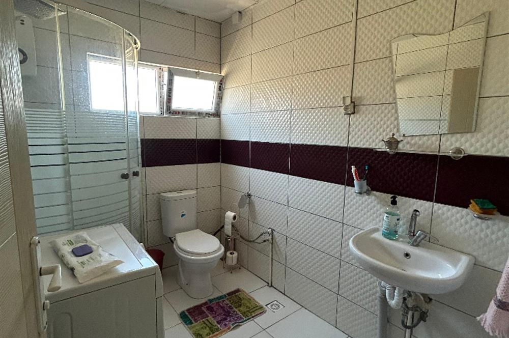 C21 LOCA'DAN İSABET OKULUNUN YAKINIDA PREFABRİK EV VE ARSASI