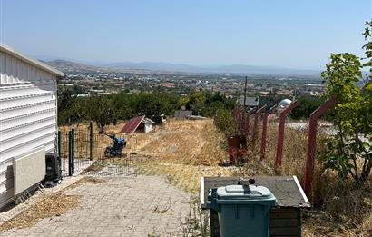 C21 LOCA'DAN İSABET OKULUNUN YAKINIDA PREFABRİK EV VE ARSASI