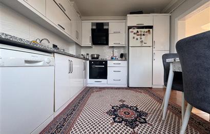 CENTURY21'DEN ŞİRİNEVLERDE 3+1 ÇATI KAT FERAH DAİRE