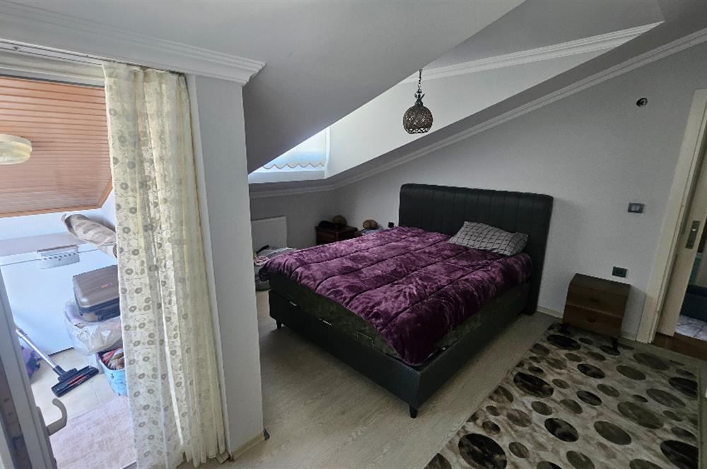CENTURY21'DEN ŞİRİNEVLERDE 3+1 ÇATI KAT FERAH DAİRE