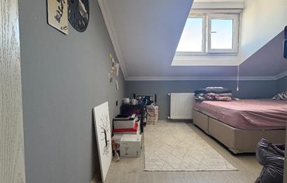 CENTURY21'DEN ŞİRİNEVLERDE 3+1 ÇATI KAT FERAH DAİRE