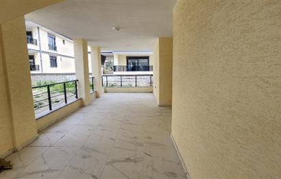 Edremit Güre'de Satılık, Geniş Bahçe ve Teraslı, Sıfır Daire