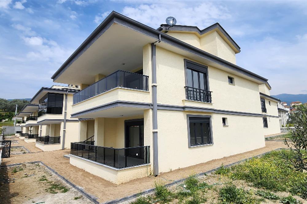 Edremit Güre'de Satılık, Geniş Bahçe ve Teraslı, Sıfır Daire
