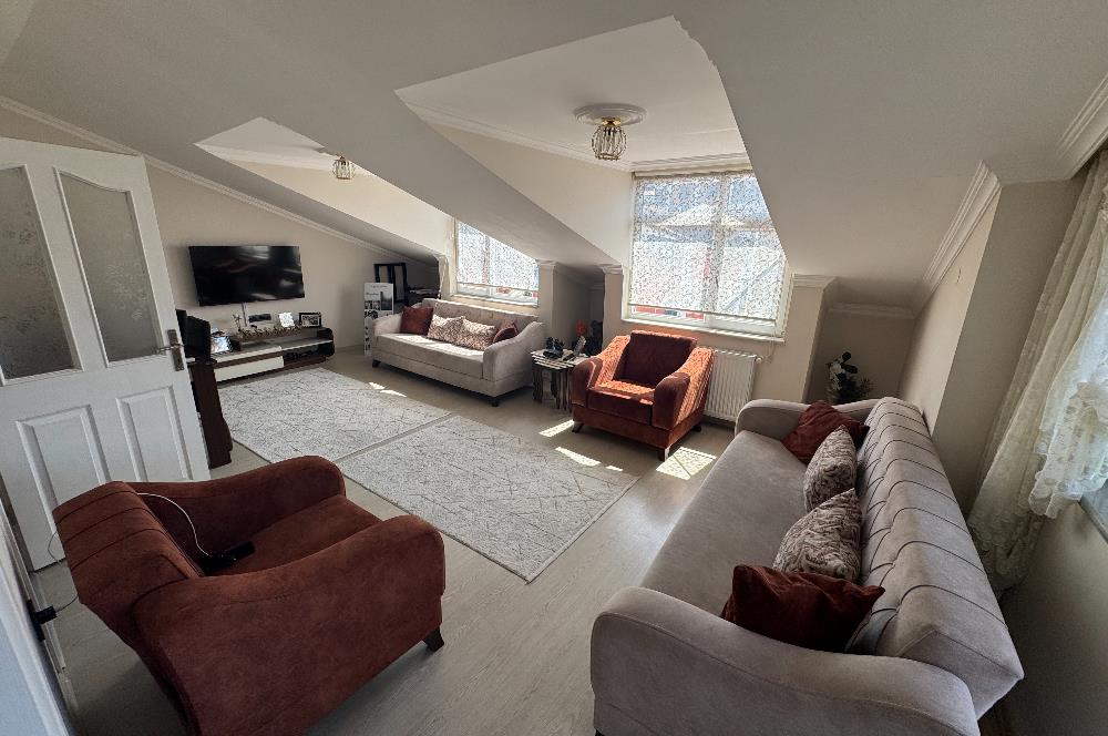 CENTURY21'DEN ŞİRİNEVLERDE 3+1 ÇATI KAT FERAH DAİRE