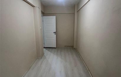•KURTULUŞ ŞEHİT ERDEM CANBAŞ SOKAK  3+1 KİRALIK BAHÇE KATI DAİRE