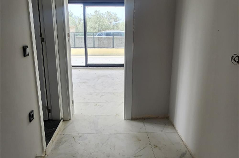 Edremit Güre'de Satılık, Geniş Bahçe ve Teraslı, Sıfır Daire
