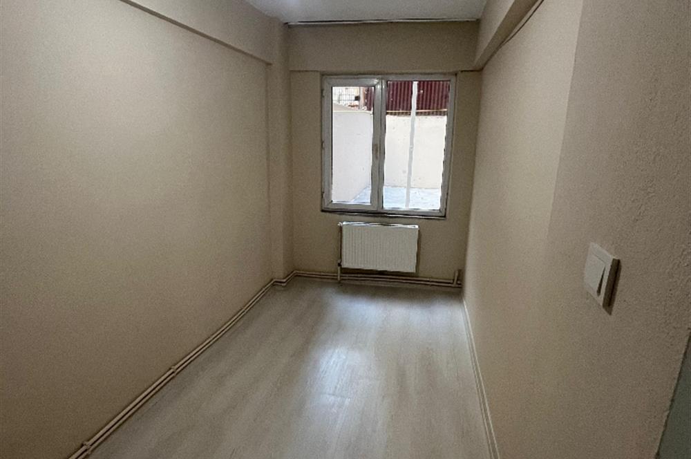 •KURTULUŞ ŞEHİT ERDEM CANBAŞ SOKAK  3+1 KİRALIK BAHÇE KATI DAİRE