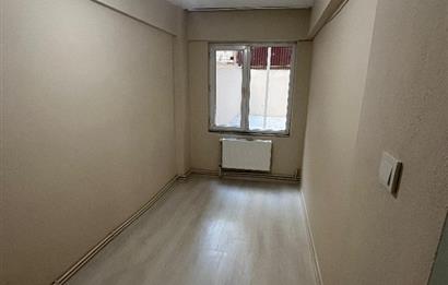 •KURTULUŞ ŞEHİT ERDEM CANBAŞ SOKAK  3+1 KİRALIK BAHÇE KATI DAİRE
