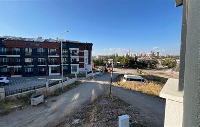 İNCEK MAHALLESİNDE BULVARA YAKIN ARA KAT 1+1 KİRALIK DAİRE