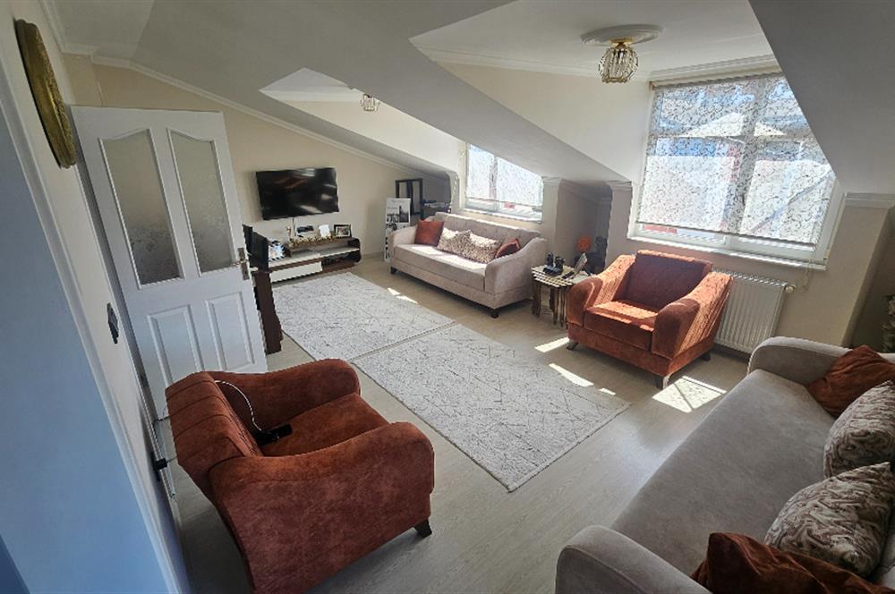 CENTURY21'DEN ŞİRİNEVLERDE 3+1 ÇATI KAT FERAH DAİRE