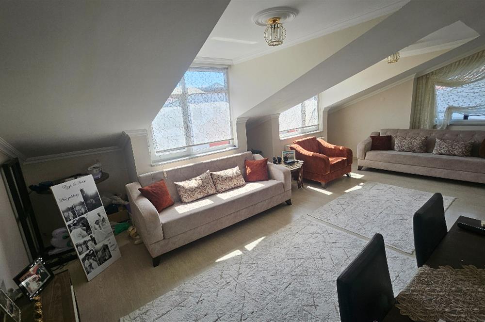 CENTURY21'DEN ŞİRİNEVLERDE 3+1 ÇATI KAT FERAH DAİRE