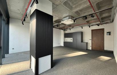 Porta Vadi Kiralık Ofis 73m2 Dekorasyonlu Vadistanbul Seba