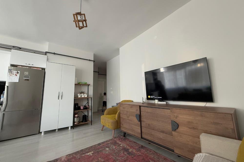 İNCEKTE MERKEZİ KONUMDA KAPALI GARAJLI 2+1 SATILIK DAİRE