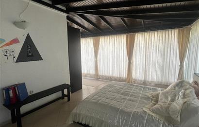 Akyarlar Karaincir Denize 250 Metre Havuzlu Sitede 5+1 Villa