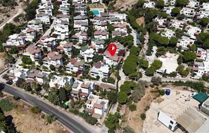 Akyarlar Karaincir Denize 250 Metre Havuzlu Sitede 5+1 Villa