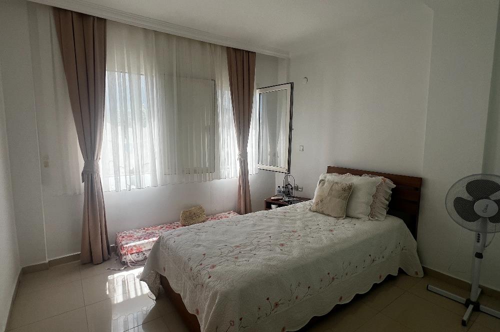 Akyarlar Karaincir Denize 250 Metre Havuzlu Sitede 5+1 Villa