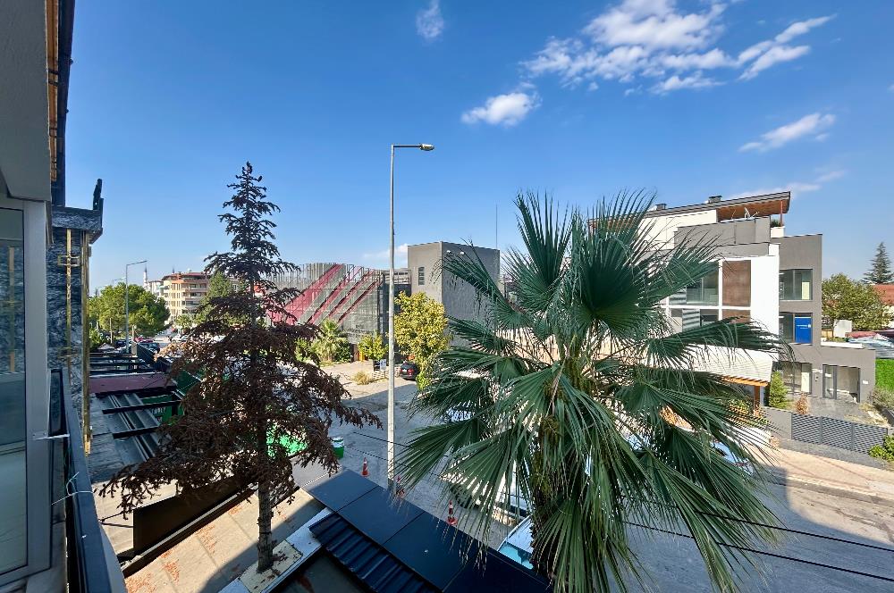 Çamlık'ta Net 130 m2 Kiralık Ofis Katı