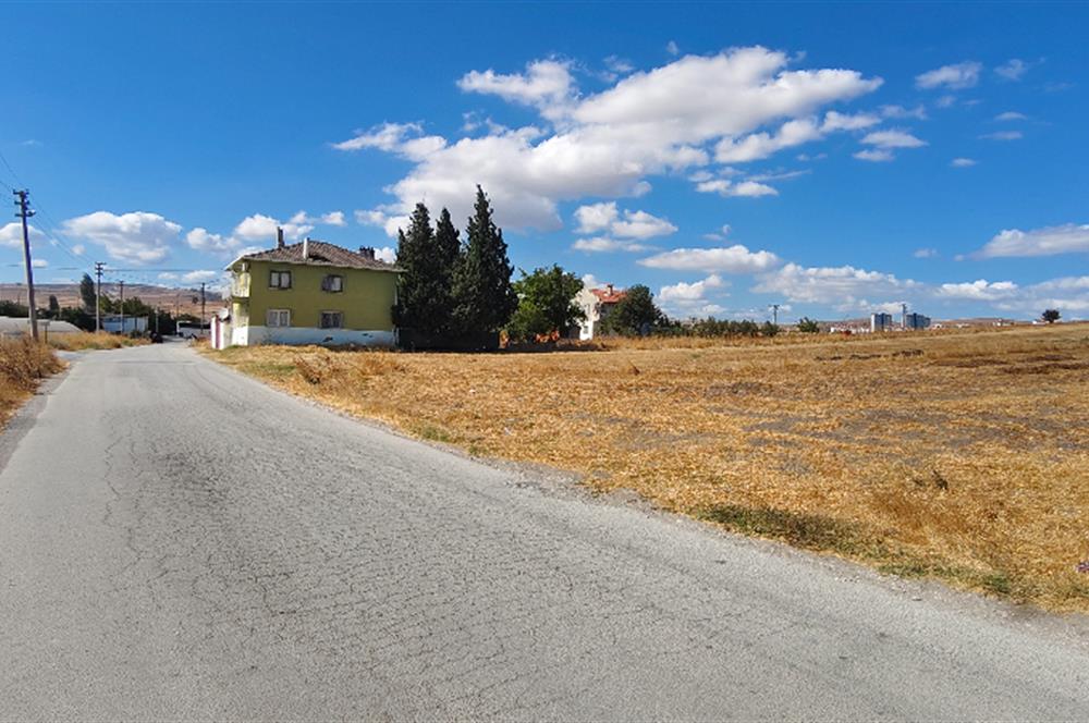 C21 LOCA'DAN AYŞEBACI'DA BURSA ANAYOLUNA 150 MT KÖŞE ARSA.