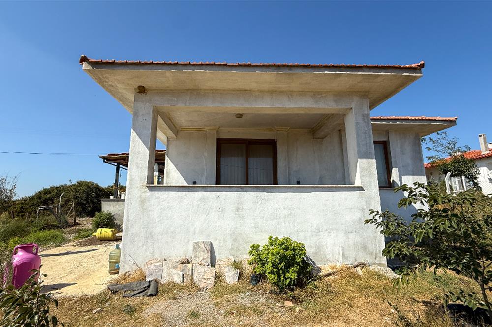 C21 BAL'DAN KIRMIZILAR MAH.DE SATILIK 2+1 EV ve ARSASI