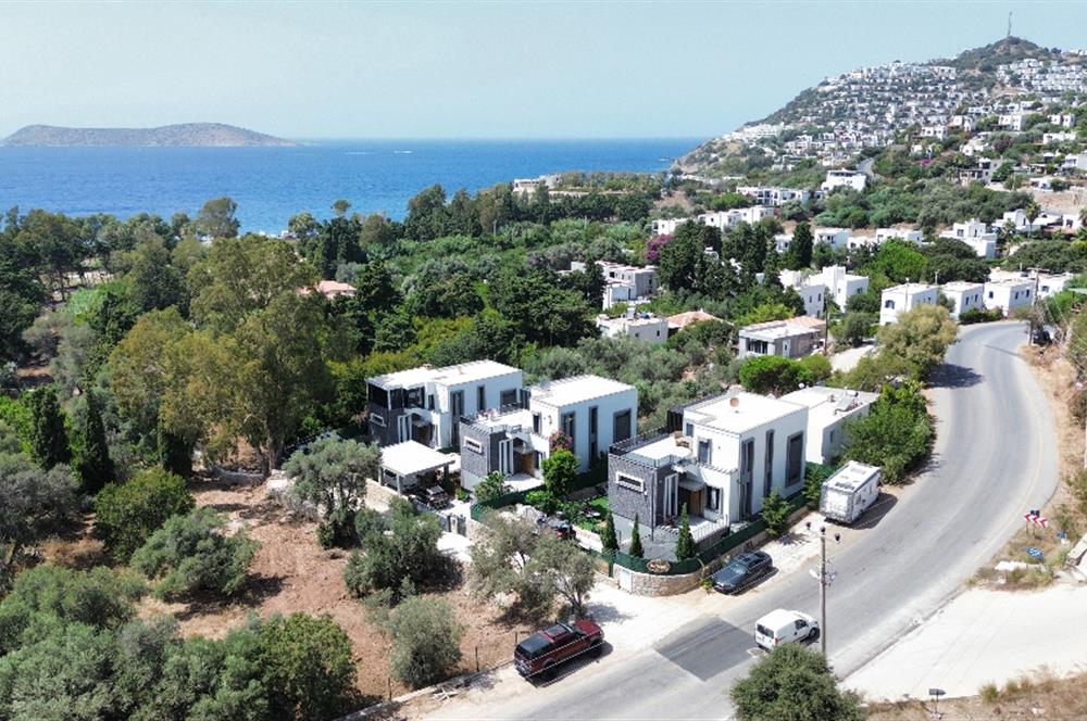 Gümüşlükte Denize 220m Mesafede Denize 2.Parsel Yüksek Prim Potansiyelli 4.746 m2 İmarlı Arsa