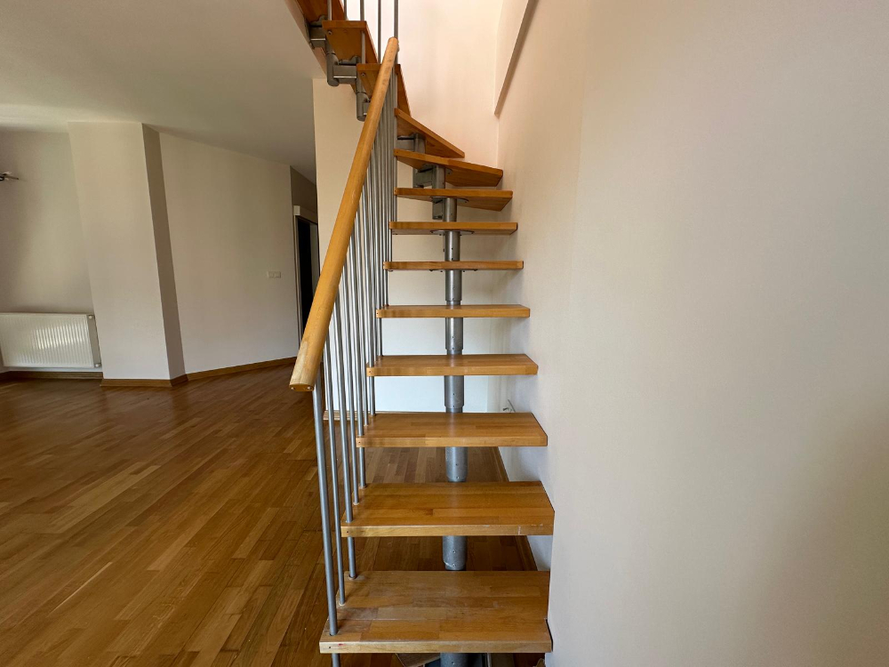 SAHRAYICEDİT'TE 3+2 SATILIK DUBLEKS FERAH, BENZERSİZ DAİRE