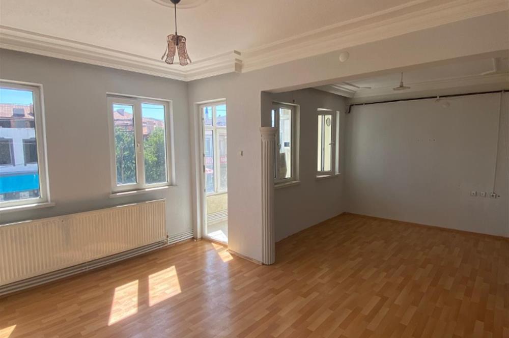 CENTURY 21 PLUS GAYRİMENKULDEN ATAKÖY DE 1+1 TEMİZ KİRALIK DAİRE