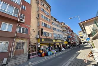 C21BAL'DAN ÇARŞI ALTIEYLÜL ORTAOKUL YANI SATILIK TEMİZ 2+1 DAİRE