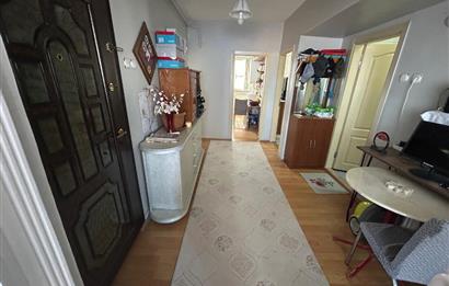 C21BAL'DAN ÇARŞI ALTIEYLÜL ORTAOKUL YANI SATILIK TEMİZ 2+1 DAİRE