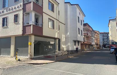 CENTURY 21'DEN KARŞIYAKADA KİRALIK DÜKKAN..