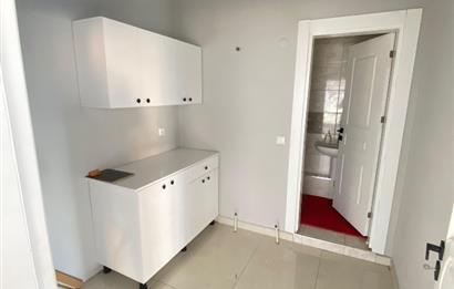CENTURY 21'DEN KARŞIYAKADA KİRALIK DÜKKAN..