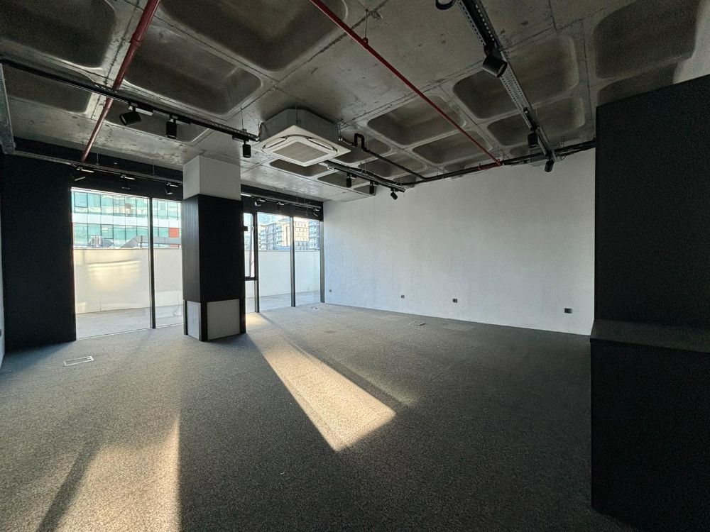 Porta Vadi Kiralık Ofis 73m2 Dekorasyonlu Vadistanbul Seba