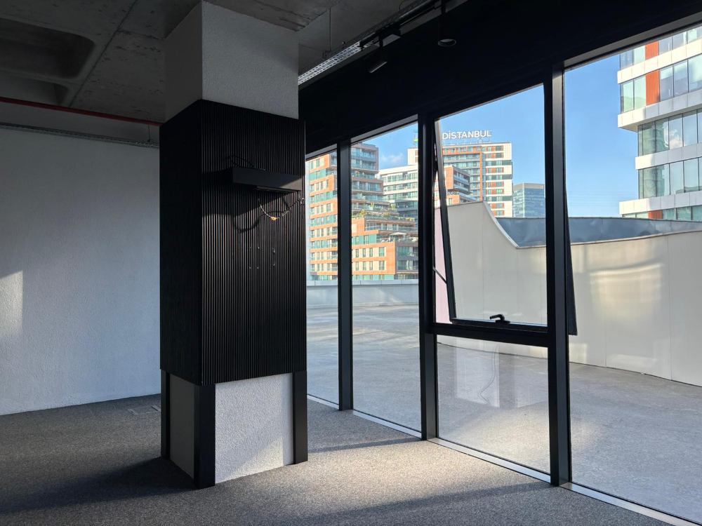 Porta Vadi Kiralık Ofis 73m2 Dekorasyonlu Vadistanbul Seba