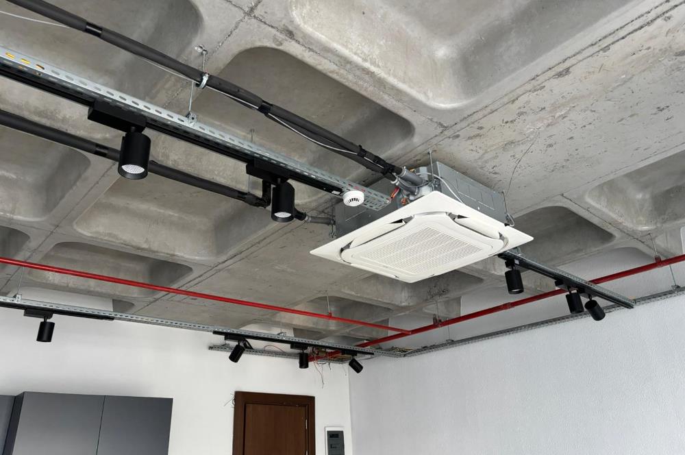 Porta Vadi Kiralık Ofis 73m2 Dekorasyonlu Vadistanbul Seba