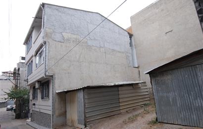  Yenibağlar Mahallesi’nde Satılık 3 Katlı Bina