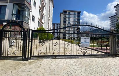 CENTURY 21'DEN ÜNİVERSİTEYE YAKIN EŞYALI 1+1 DAİRE!
