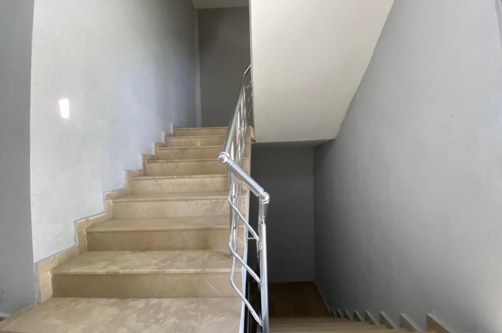 CENTURY 21'DEN ÜNİVERSİTEYE YAKIN EŞYALI 1+1 DAİRE!