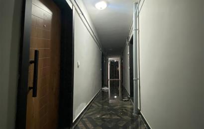 CENTURY 21'DEN ÜNİVERSİTEYE YAKIN EŞYALI 1+1 DAİRE!