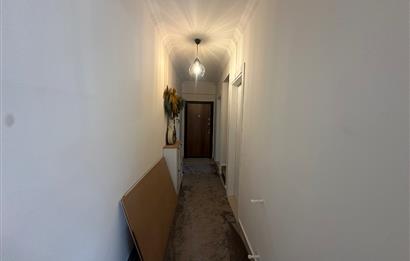Dikili nin Kalbinde Geniş Teraslı Satılık Çarı dublex
