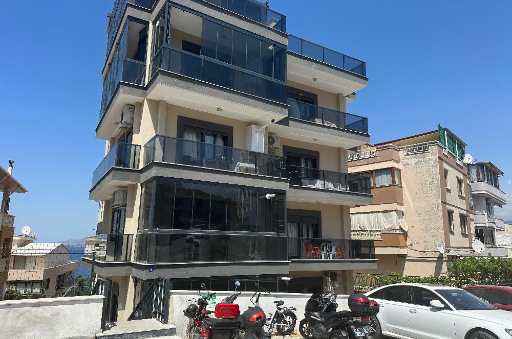 Dikili nin Kalbinde Geniş Teraslı Satılık Çarı dublex