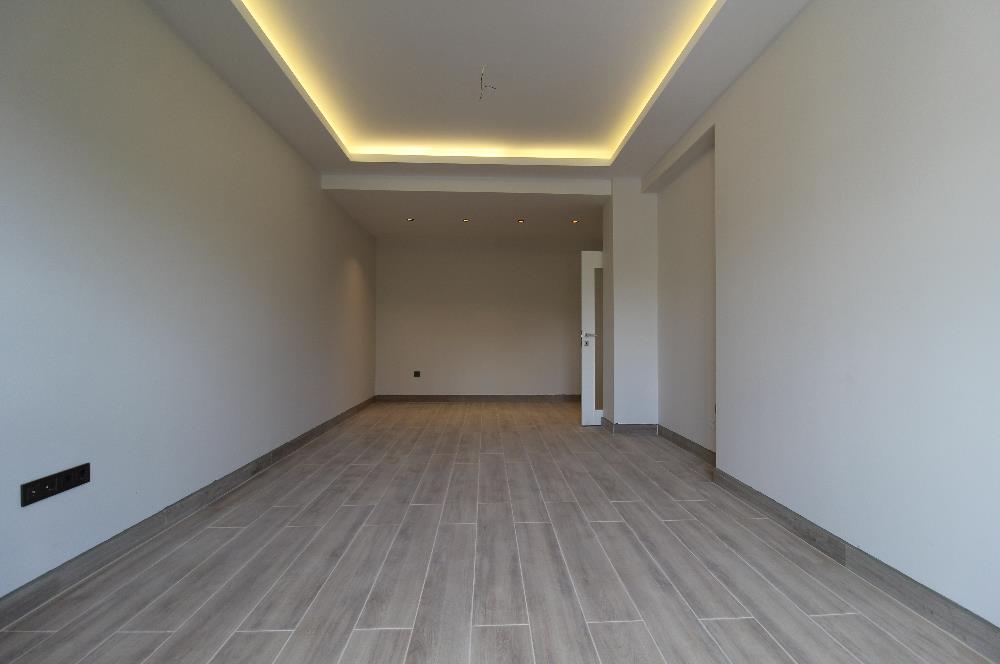 ACIBADEM'DE OTOPARKLI YEŞİLE BAKAN ÖZEL YAPIM KİRALIK DUBLEKS