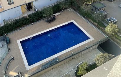 BAĞDAT CADDESİ'NE 2.BİNA,ERENKÖY DİVAN'IN SOKAĞI,DENİZ MANZARALI,BALKONLU,HAVUZLU,4+1