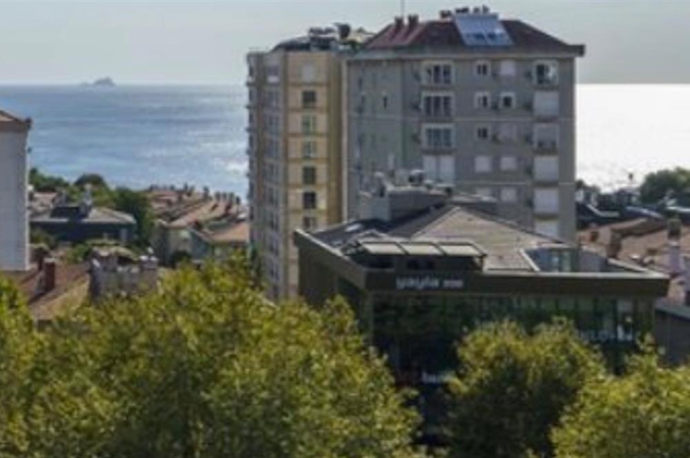 BAĞDAT CADDESİ'NE 2.BİNA,ERENKÖY DİVAN'IN SOKAĞI,DENİZ MANZARALI,BALKONLU,HAVUZLU,4+1