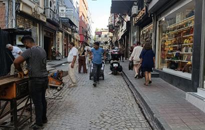 Gedikpaşa’nın Kalbinde Satılık Dükkan – Büro Kaçırmayın!