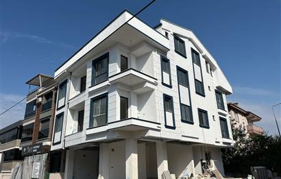 C21 BAL'DAN PLEVNE ÖĞRETMENEVİ CADDE ÜZERİ 5+1 SATILIK DAİRE