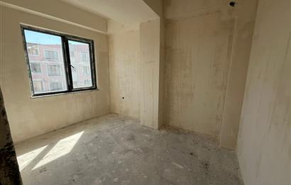 C21 BAL'dan PLEVNE ÖĞRETMEN EVİ CADDE ÜZERİ 1+1 DAİRELER