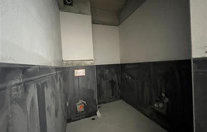 C21 BAL'dan PLEVNE ÖĞRETMEN EVİ CADDE ÜZERİ 1+1 DAİRELER