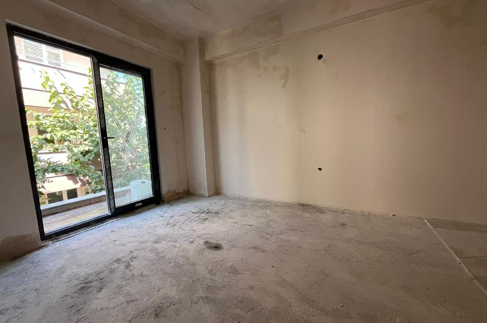 C21 BAL'dan PLEVNE ÖĞRETMEN EVİ CADDE ÜZERİ 1+1 DAİRELER