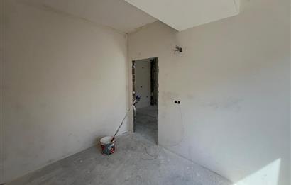 C21 BAL'dan PLEVNE ÖĞRETMEN EVİ CADDE ÜZERİ 1+1 DAİRELER